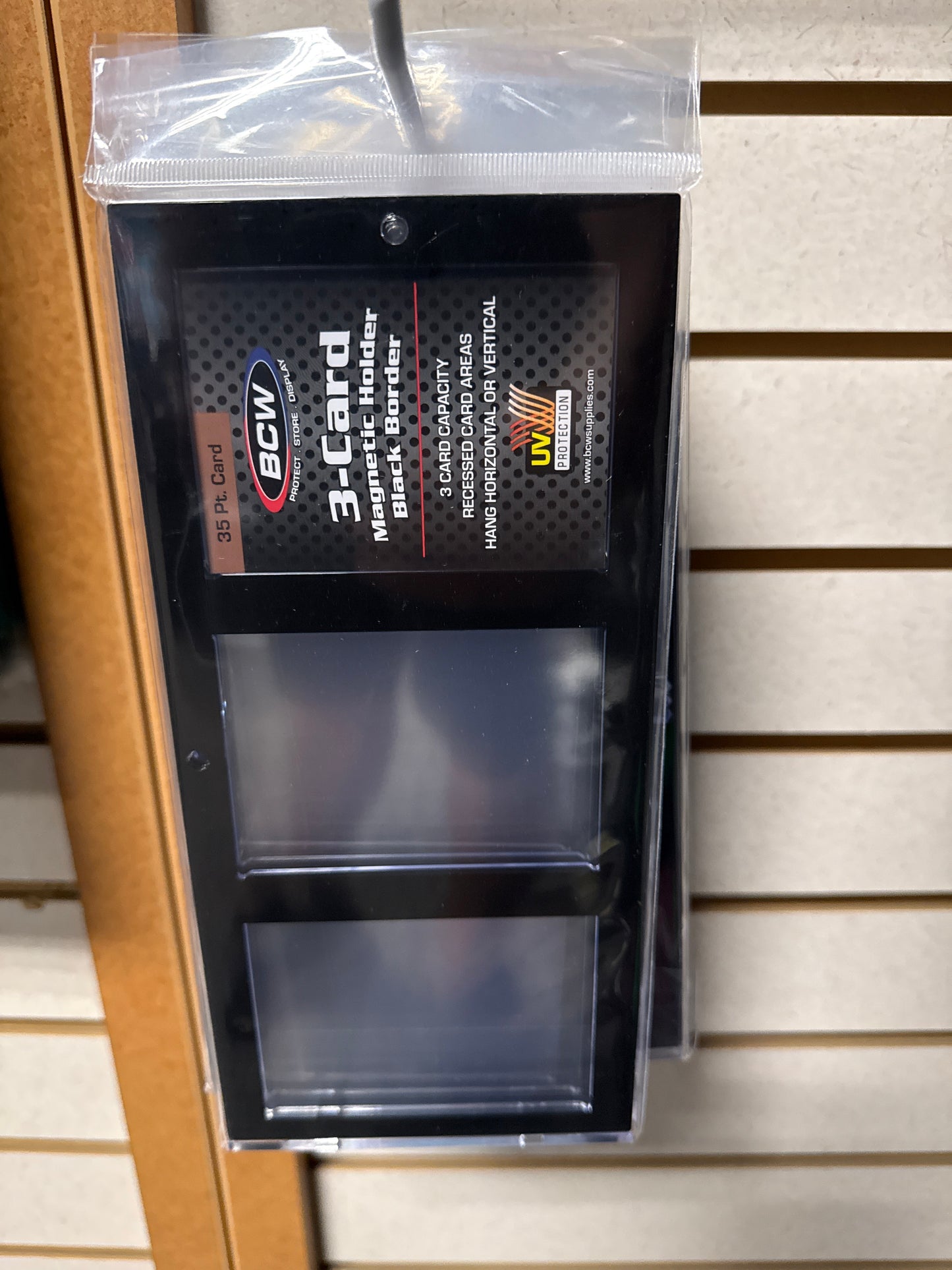 BCW 3 Card Magnetic Holder Black