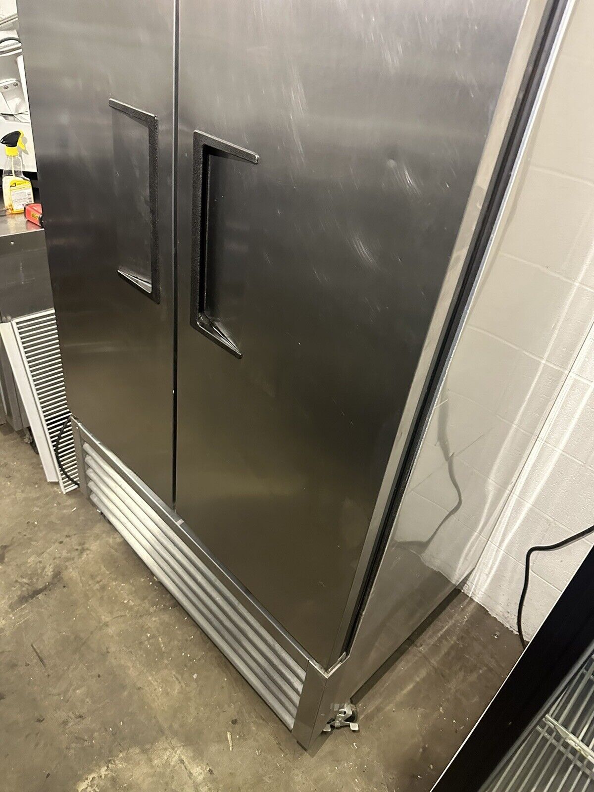 True T-35-HC-39.5" Stainless Steel Reach In Refrigerator 115V-Works Great