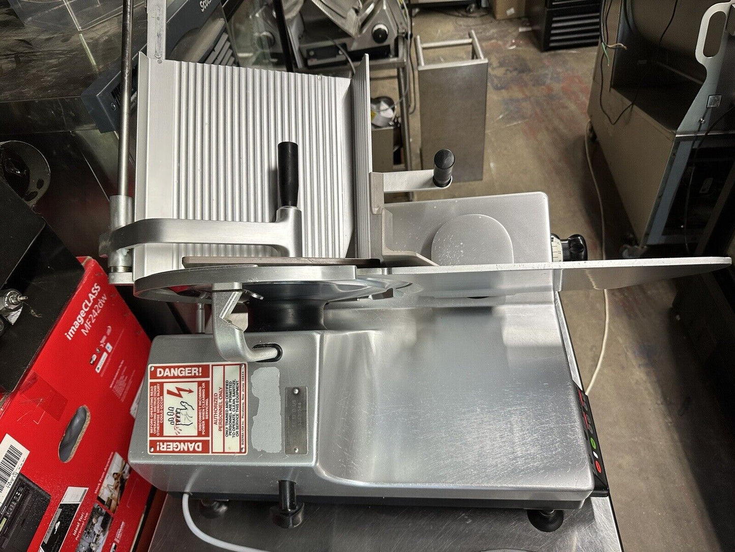 Bizerba Meat & Cheese Slicer-AUTOMATIC Commercial SE 12 D US Runs Great #176
