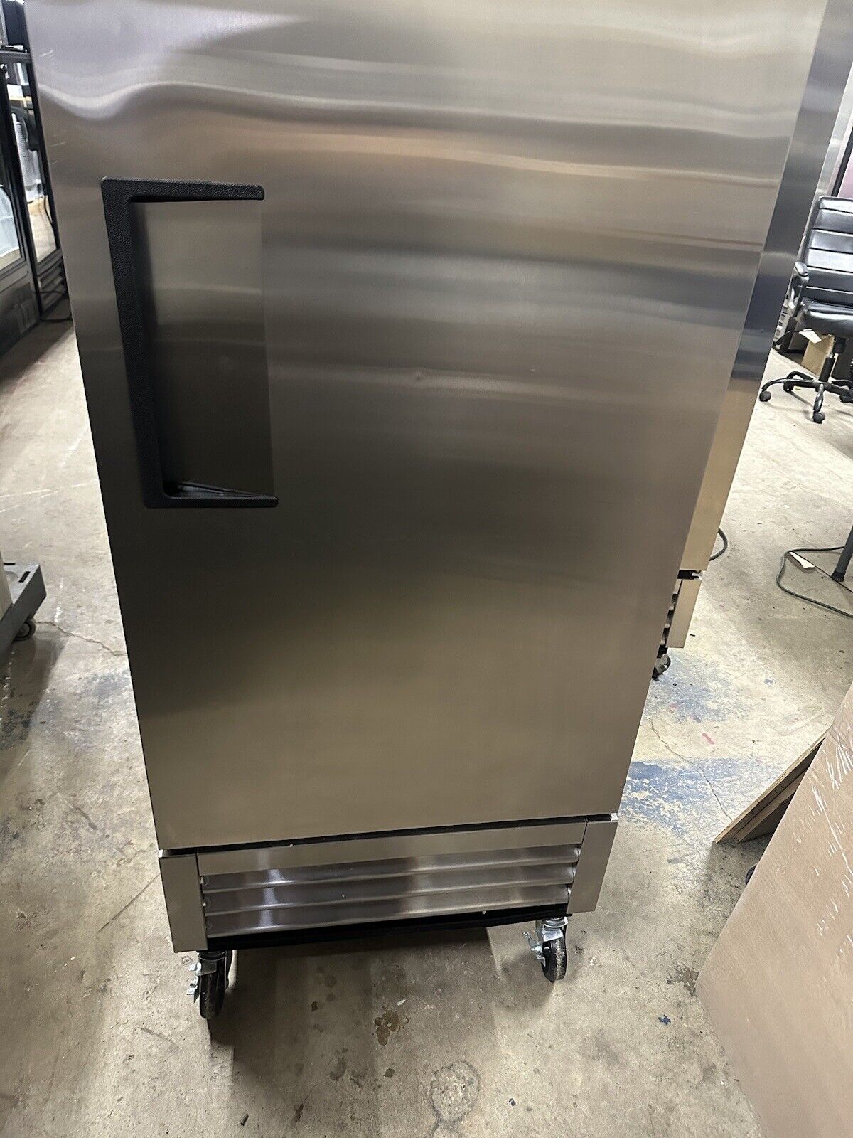 True T-19F-HC Reach In Freezer Stainless Steel 3 Shelves- Excellent Working Unit