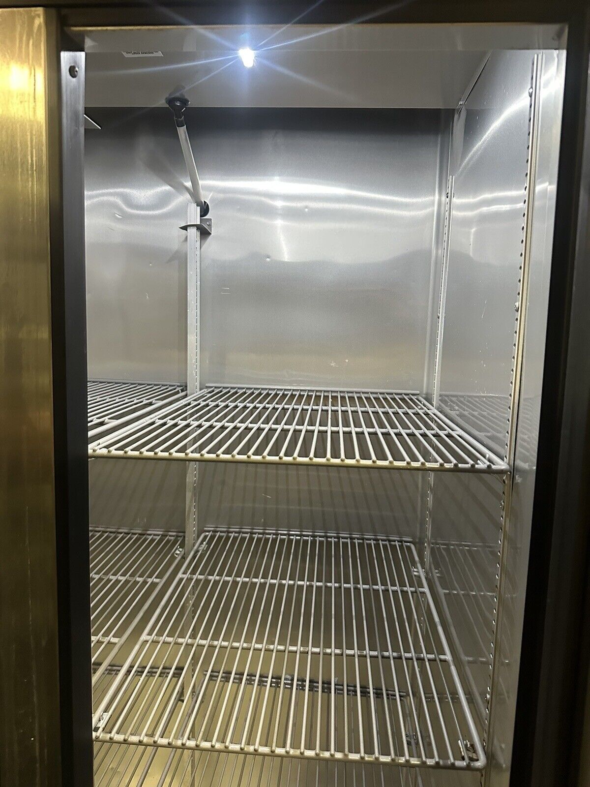 True T-35-HC-39.5" Stainless Steel Reach In Refrigerator 115V-Works Great