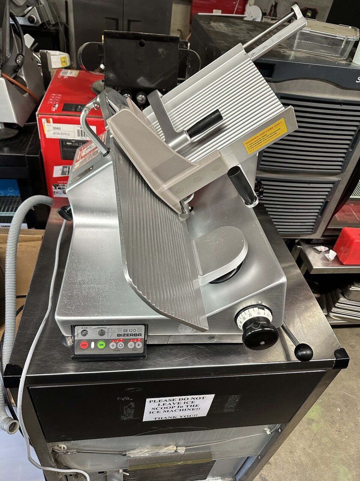 Bizerba Meat & Cheese Slicer-AUTOMATIC Commercial SE 12 D US Runs Great #176