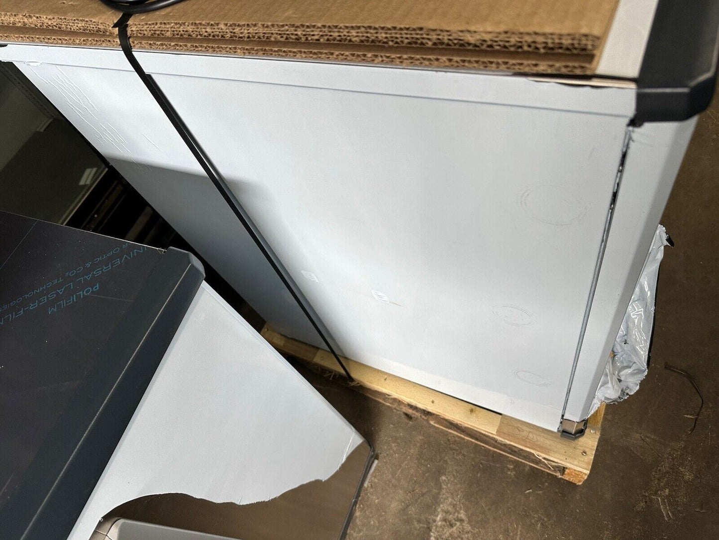 Scotsman Prodigy Elite Series 30" Air Cooled Medium Cube Ice Machine - 1077 lb.