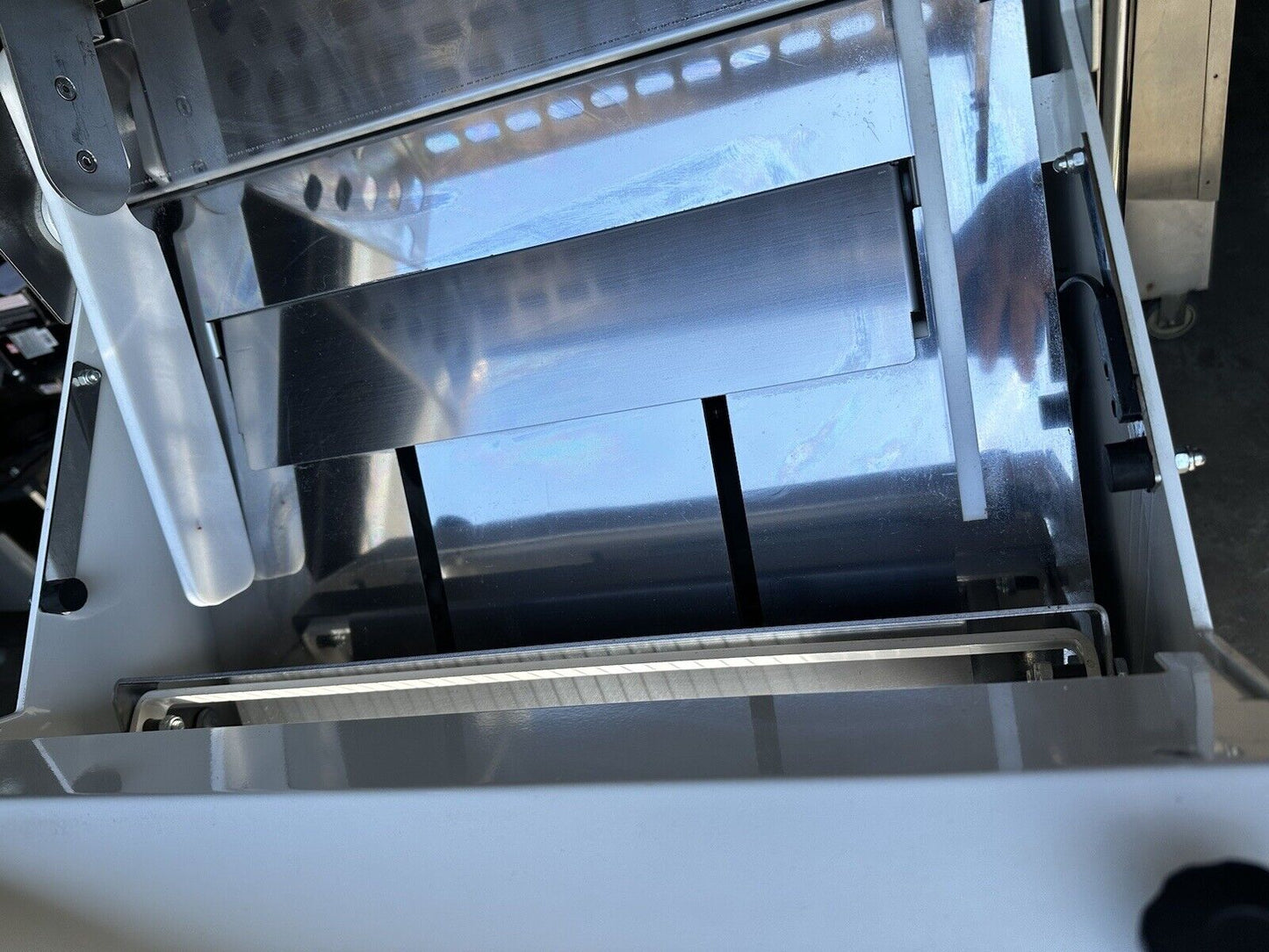 JAC CHUTE BREAD SLICER LCS 450/13 BAKERY SANDWICH GRAVITY FEED LOAF CUTTER