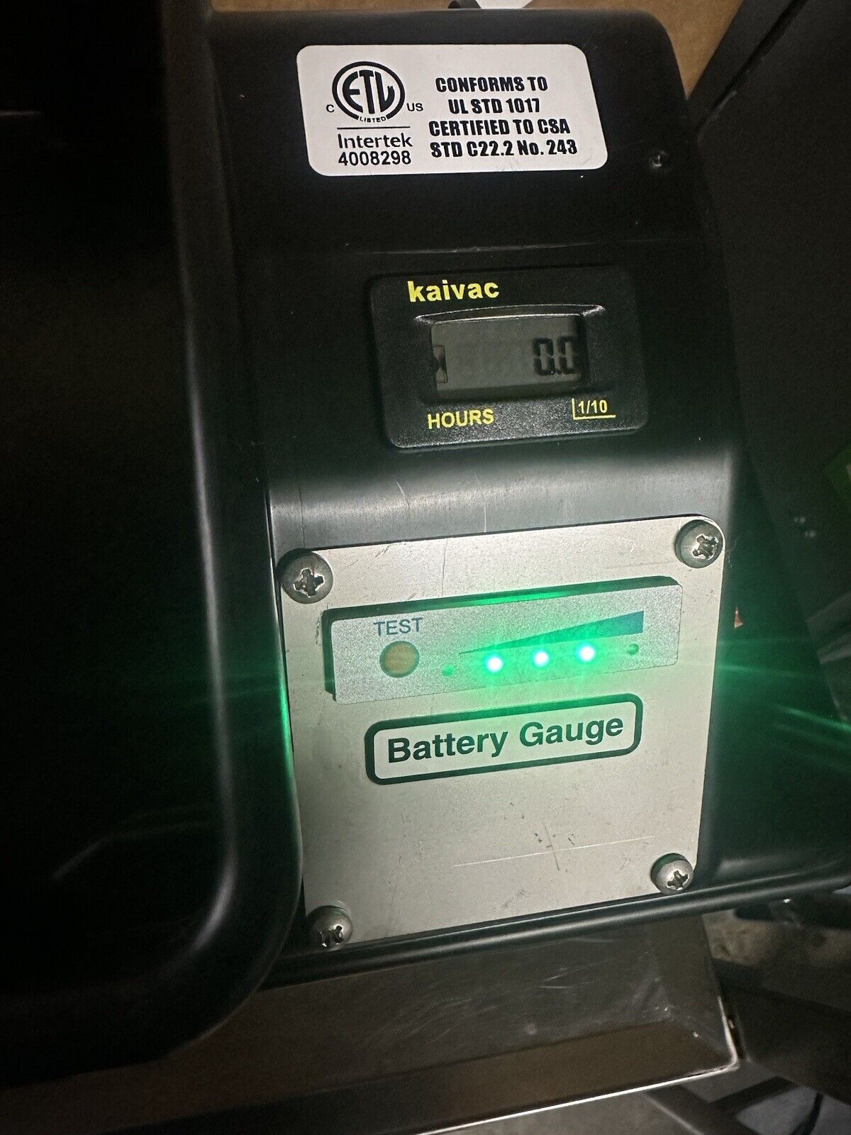 Kaivac OmniFlex Battery Box + Battery And Changer