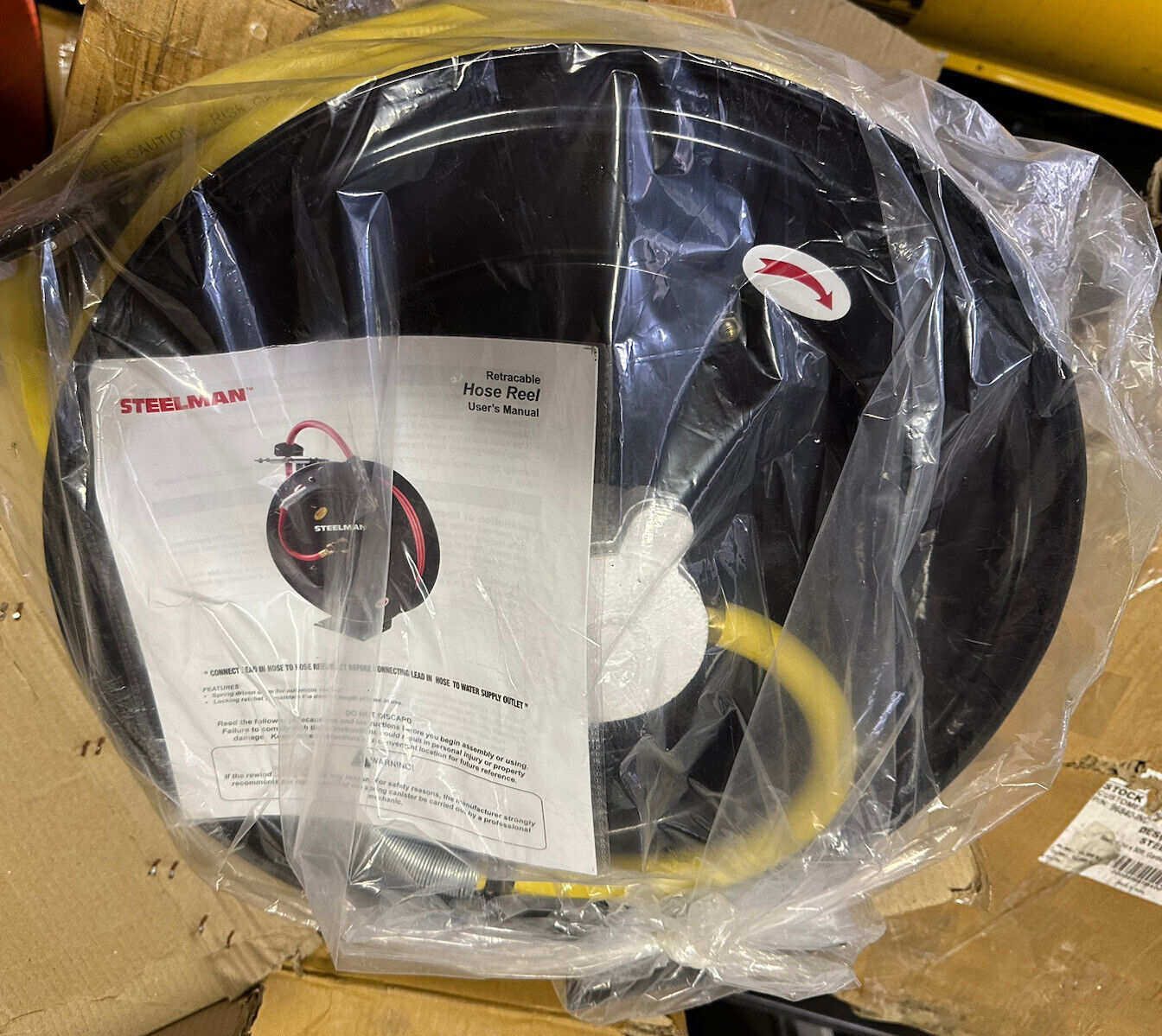 STEELMAN 96840-IND Enclosed Spring Garden Center Water / Pneumatic Hose Reel