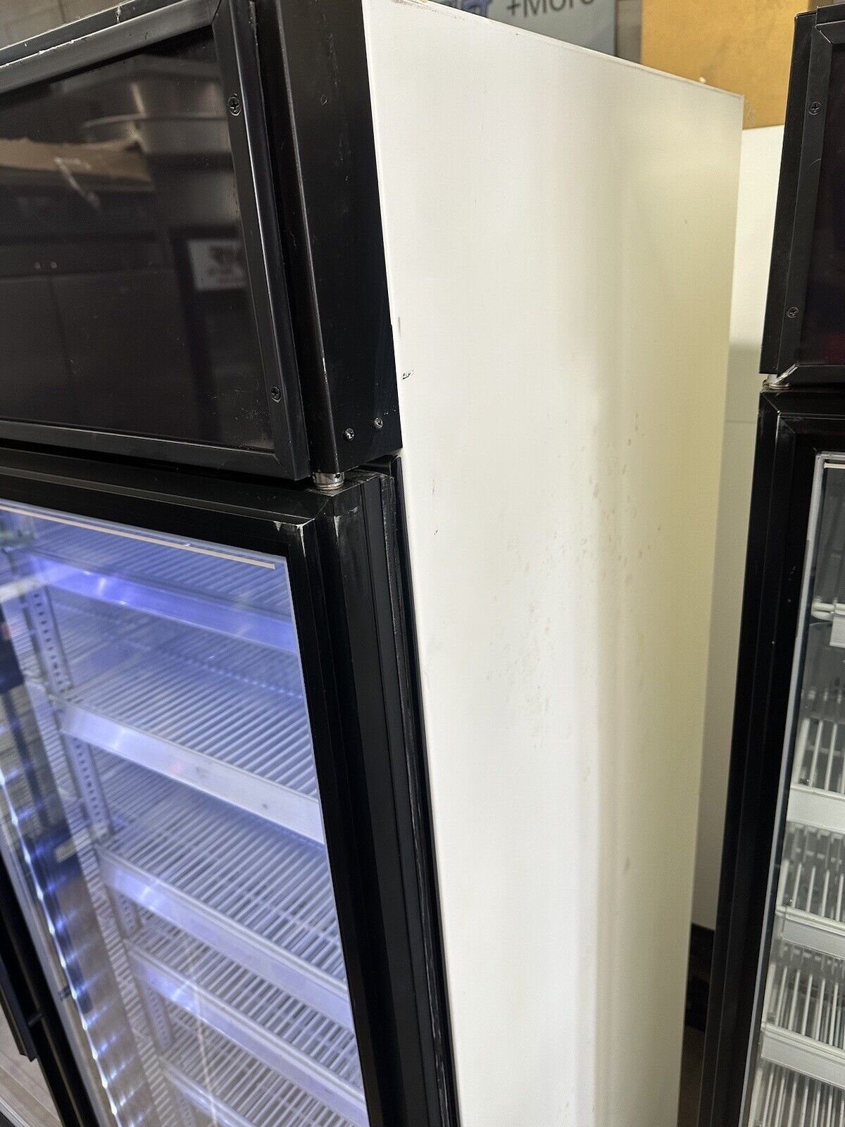 True GDM-72F-LD Glass Three 3 Door Reach In Freezer Merchandiser Made in the USA