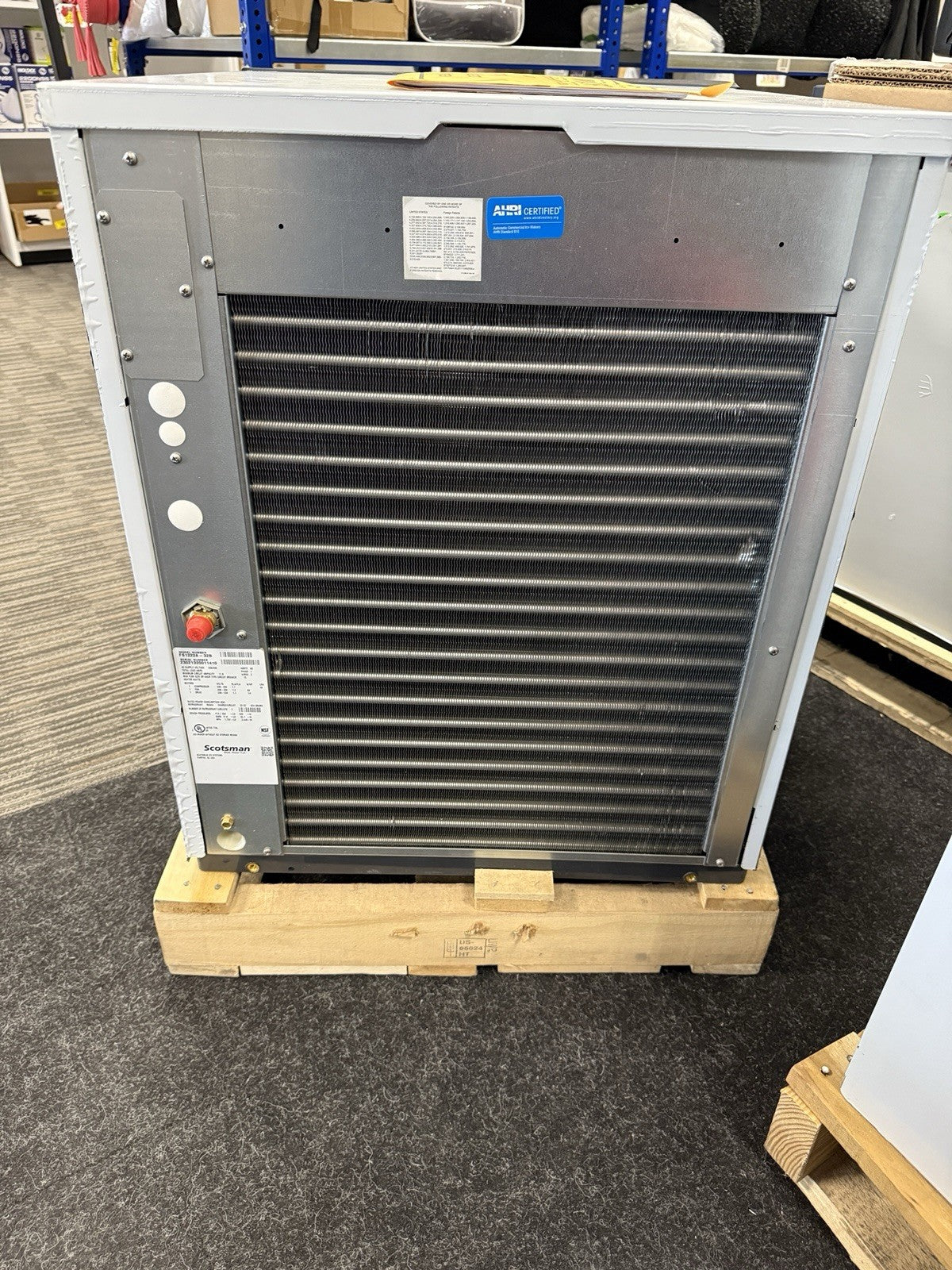 Scotsman FS1222A-32B 22" Flake Ice Machine Head, Air Cooled, 1100 lb/24 hr 208V