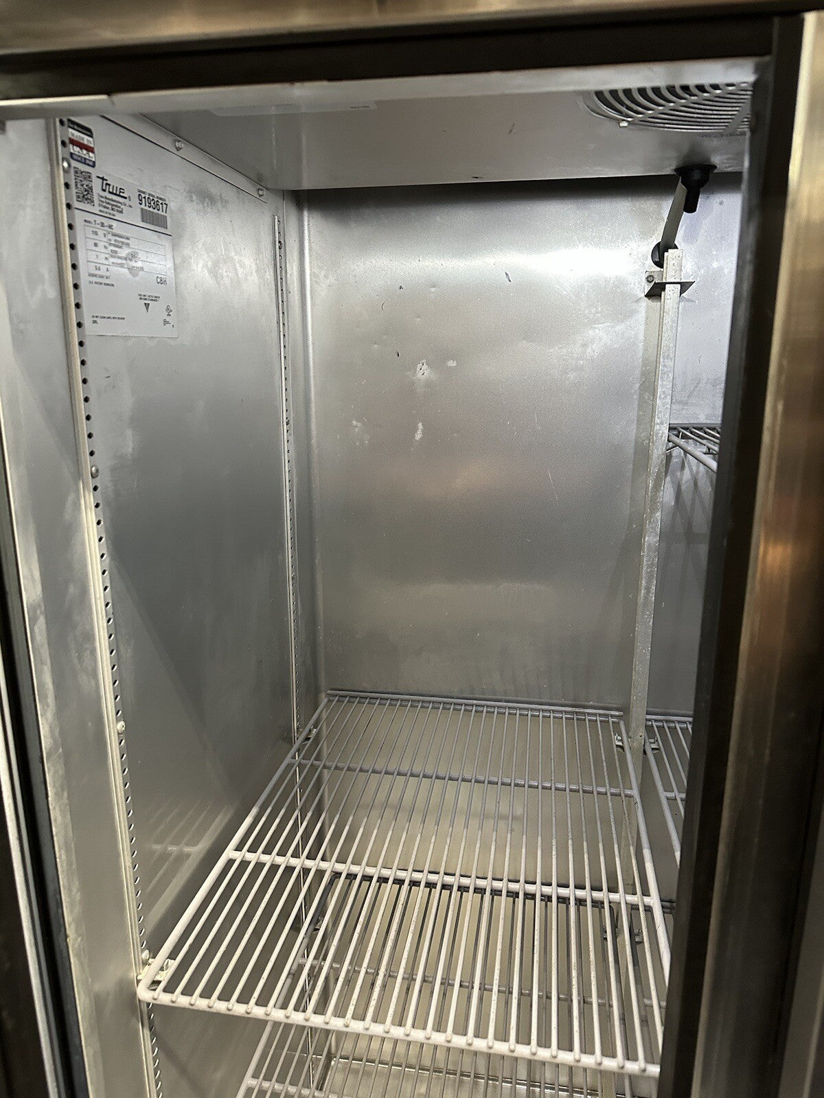 True T-35-HC Stainless Steel Reach In Refrigerator 115V-Works Great