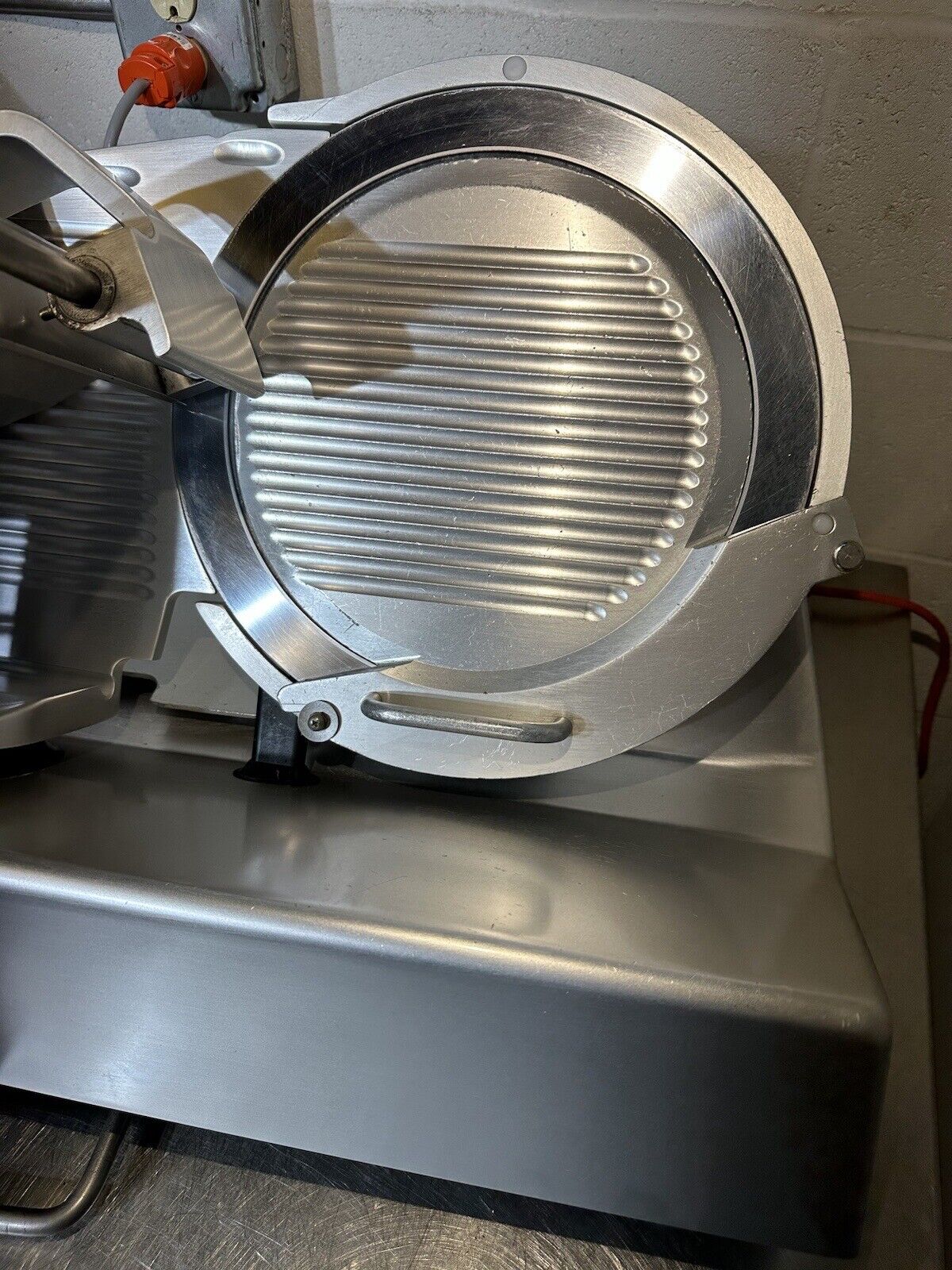 BIZERBA GSP HD33 AUTOMATIC ELECTRIC DELI SLICER 13" BLADE SEE VIDEO/DESCRIPTION
